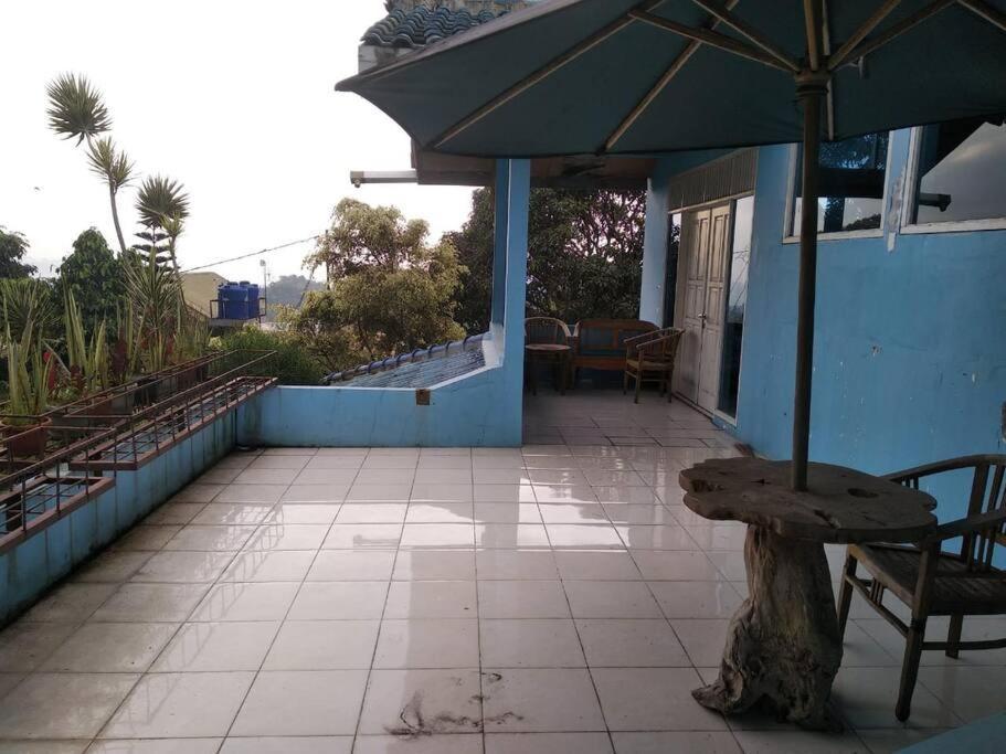 Garden Villas Cipanas Sindanglaya Экстерьер фото